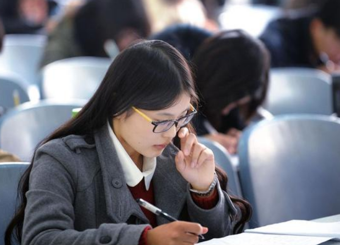 武大公布2021学生辅导员拟聘人员，大多都一流名校，硕士博士