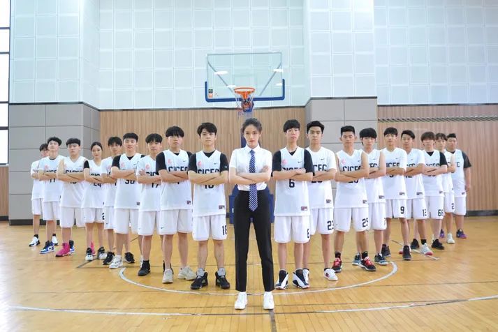 投资10亿，坐标布吉，这是一所被低估的宝藏学校