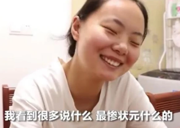 高考“0分”成学霸的代名词？女孩高考零分，坐等985录取通知书