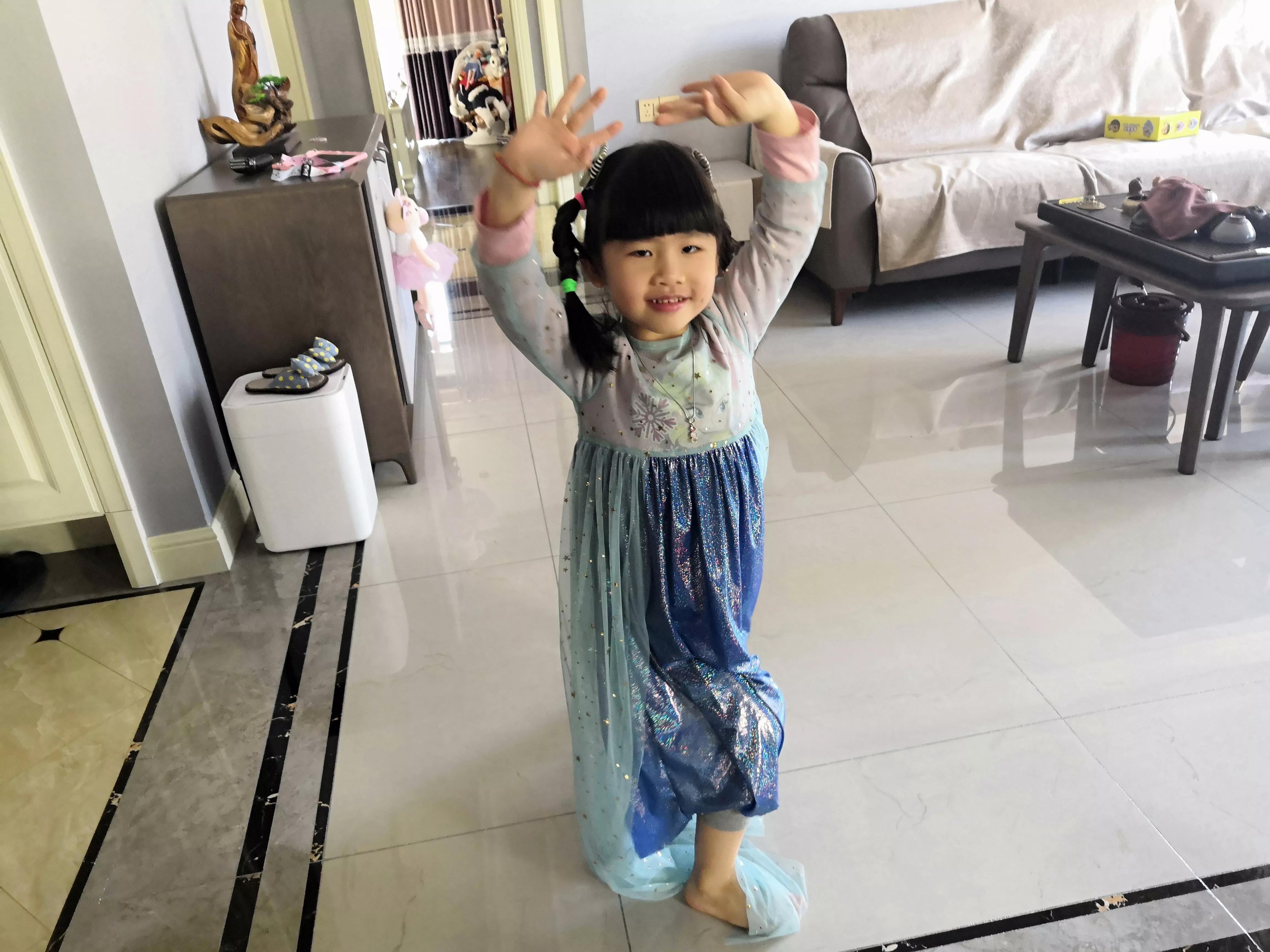 教5岁孙女芯怡，正确的书写数字方法，从最基础的书写知识开始