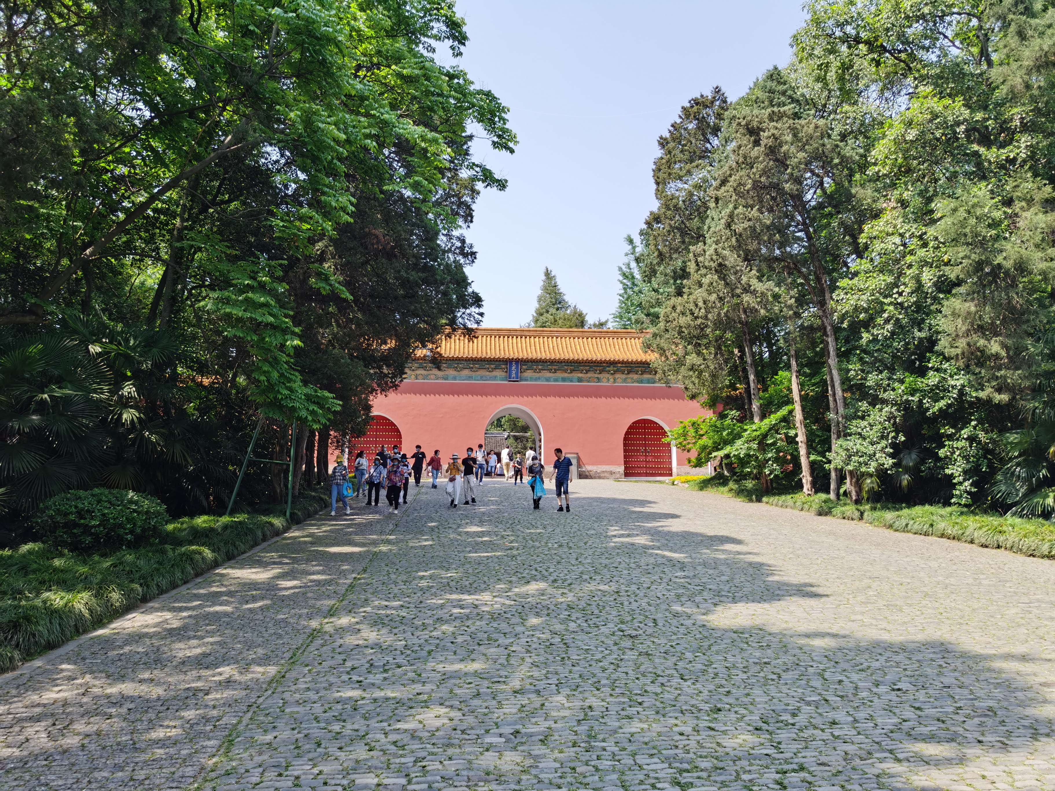 明孝陵:中国最大的帝王陵墓之一,攻略请收藏,送给第一次去的你