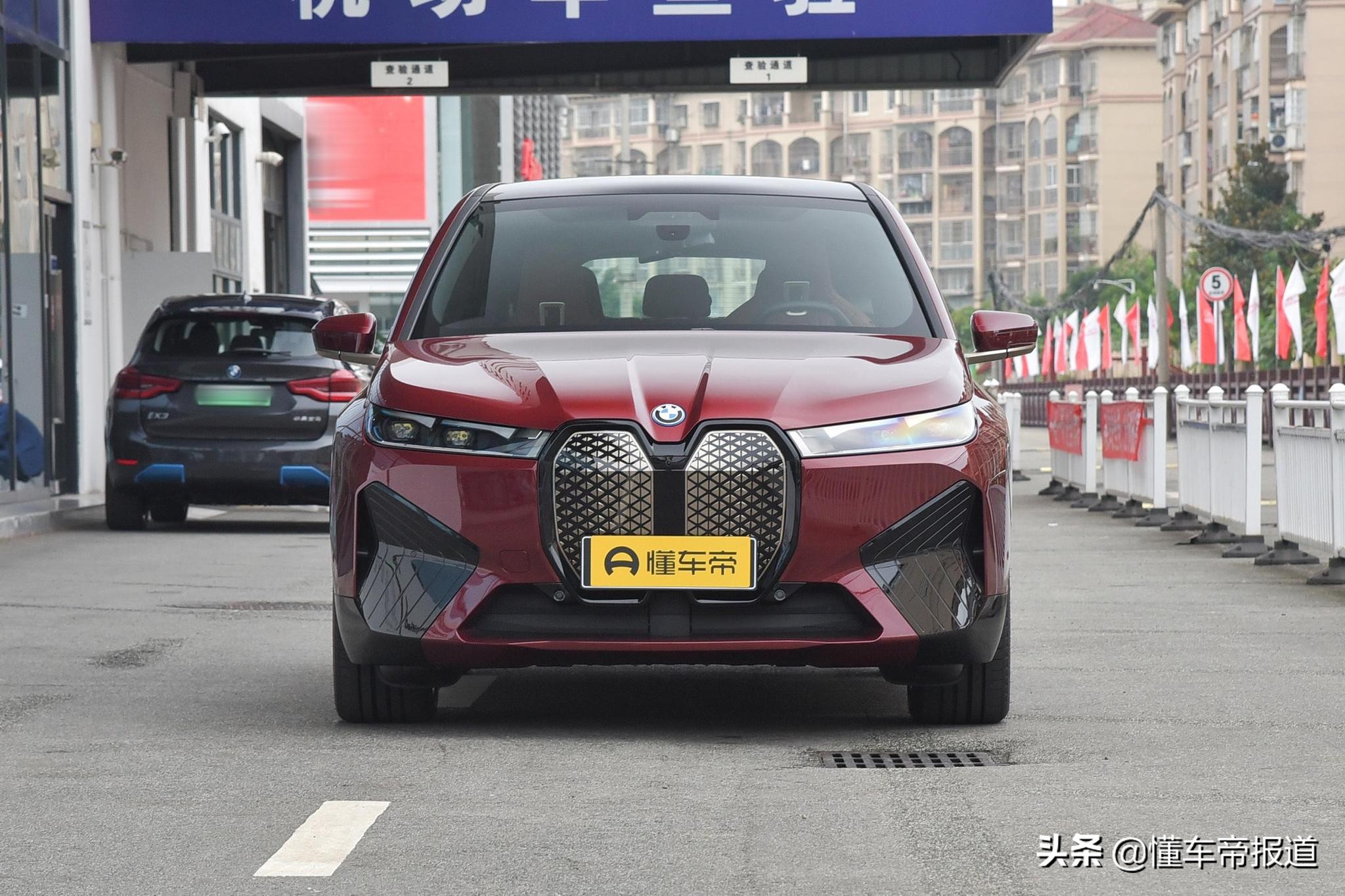 新车 | 新款奥迪A8、宾利添越S领衔，广州车展11款必看重磅豪华车
