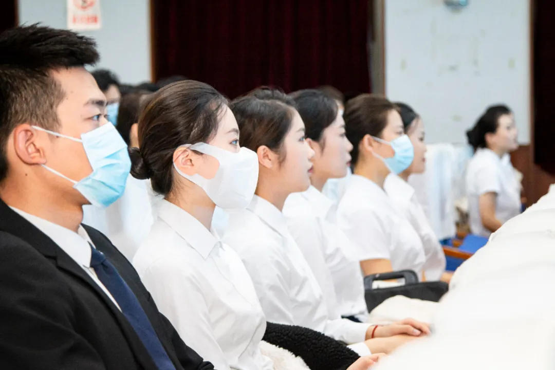 翔宇航空专家亲授面试秘籍,学子们自信满满开启就业季