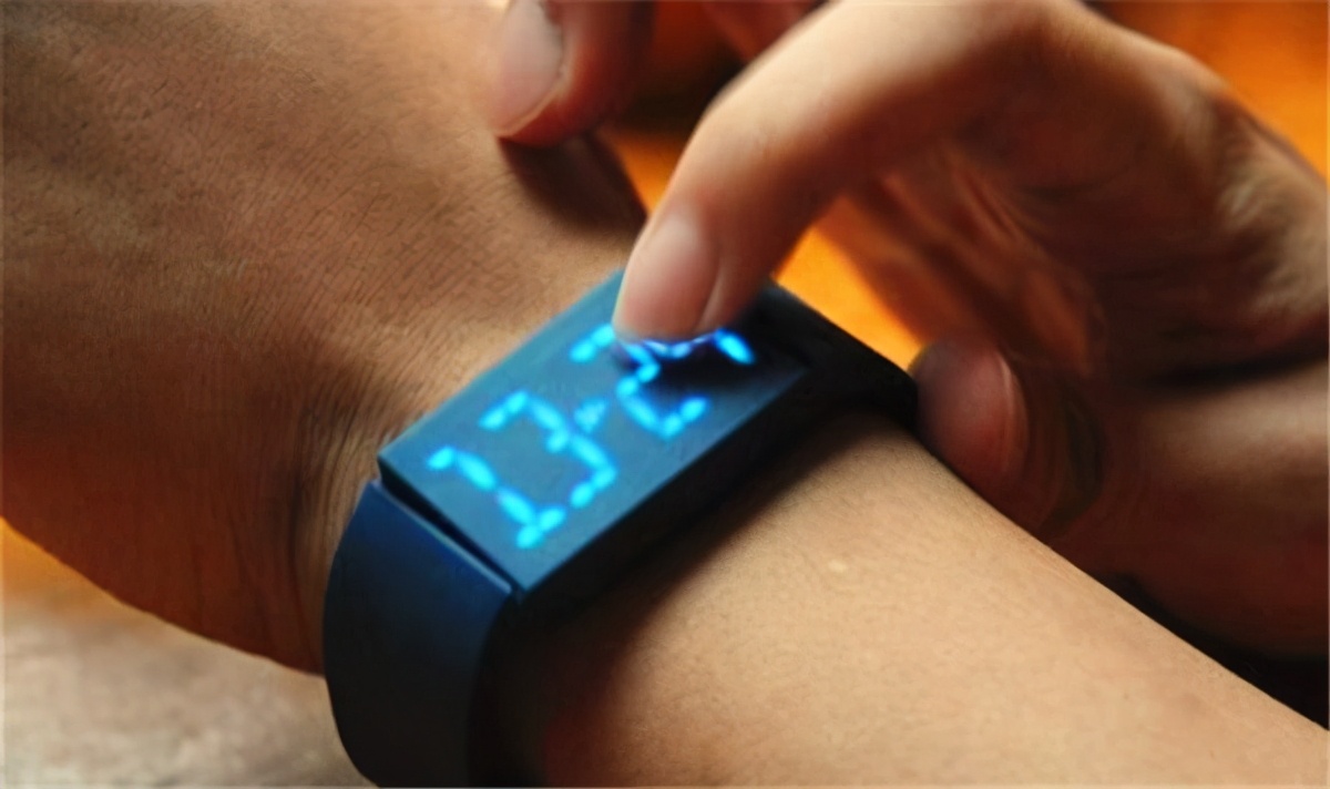 “无声考场”允许戴有框眼镜？符合三点即可佩戴，高考生来做笔记