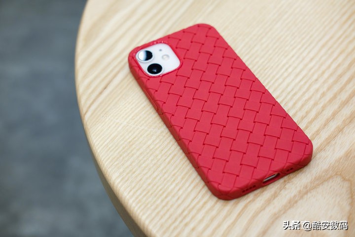 我和我最后的倔强：iPhone 12 mini 浅度使用体验