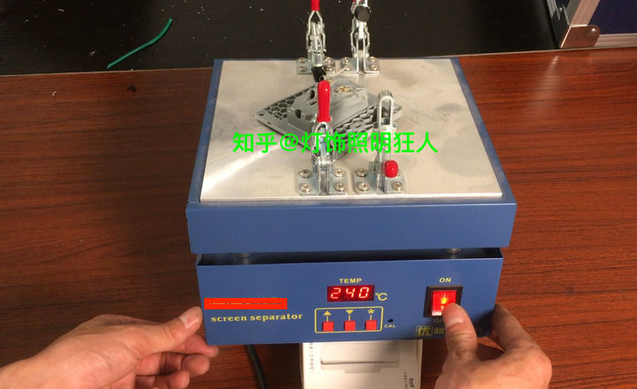 開關插座哪家強？14個品牌插座硬核測評