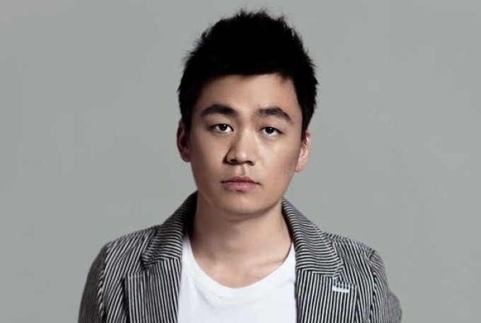 王宝强太苦了，妻子出轨母亲离世，这其中的苦只有他自己知道