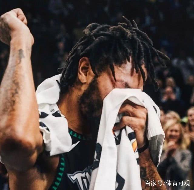 nba球星为什么叫凤城玫瑰(NBA人物传记：风城玫瑰，德里克罗斯)