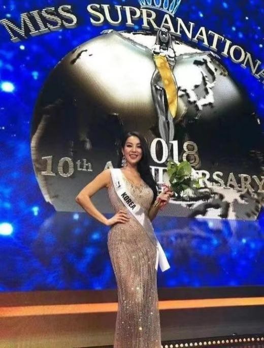 39岁瑜伽达人李恩壁，胶原蛋白满满，身材有型，保养秘籍全靠自律