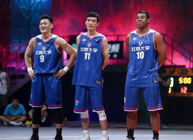 祝铭震为什么打nba(榜眼秀祝铭震什么来头？黑皮肤，北京腔，韦德曾说他可以打NBA)