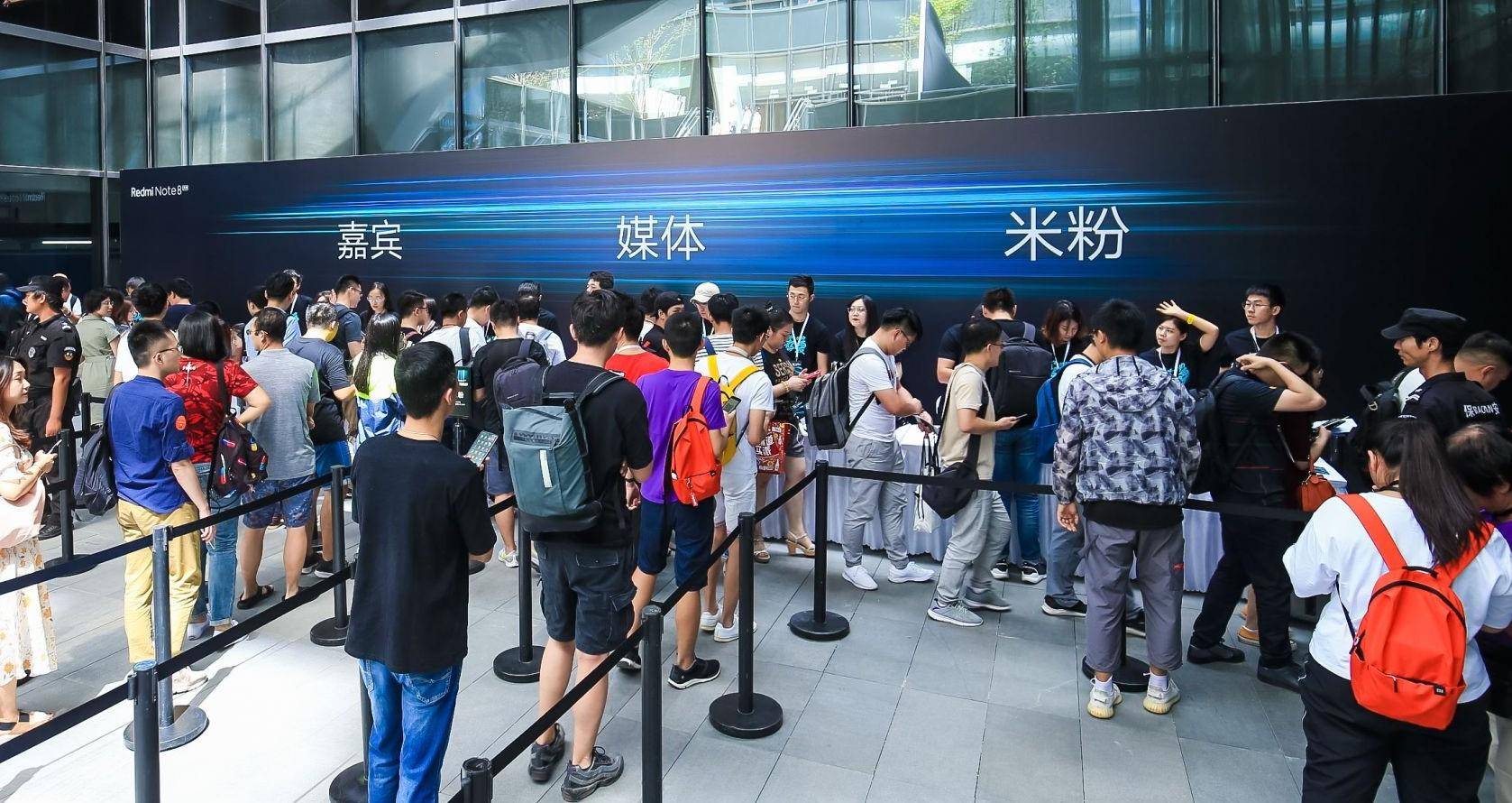 Redmi Note8系列正式发布，加笔记本及大屏电视，荣耀看了很尴尬