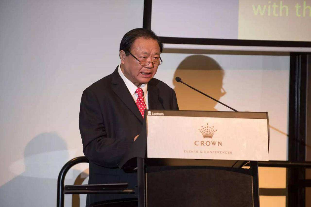 丈夫创业，妻子出走，十几年后丈夫身价百亿，她带着孩子来争家产