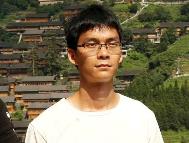 “高考钉子户”25年高考史：不是所有的梦想都值得坚持