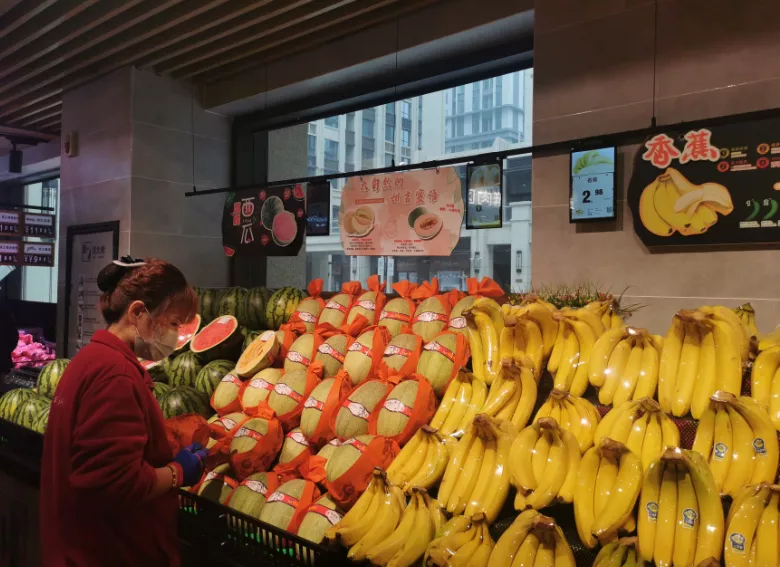 奔走相告！“华豫佰佳国槐街店”开启盛世华章