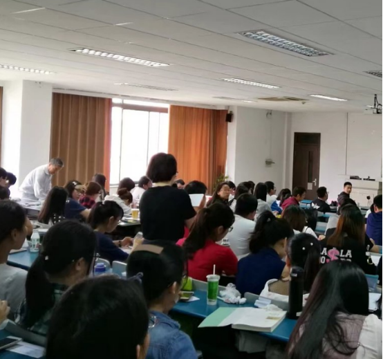 大专生成功升本，又考研进入复旦，但第一学历自始至终仍是专科？