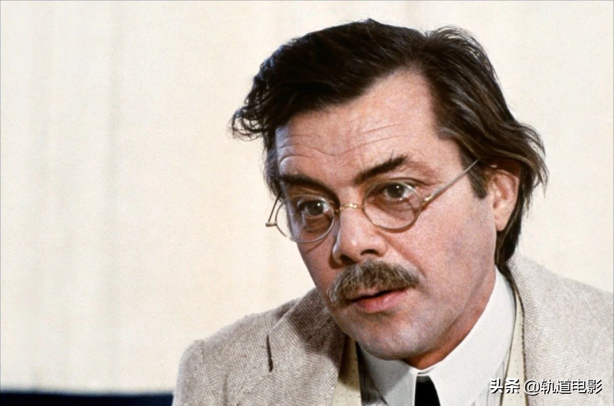 柏拉图的电影剧情「详解」 _晶羽科技