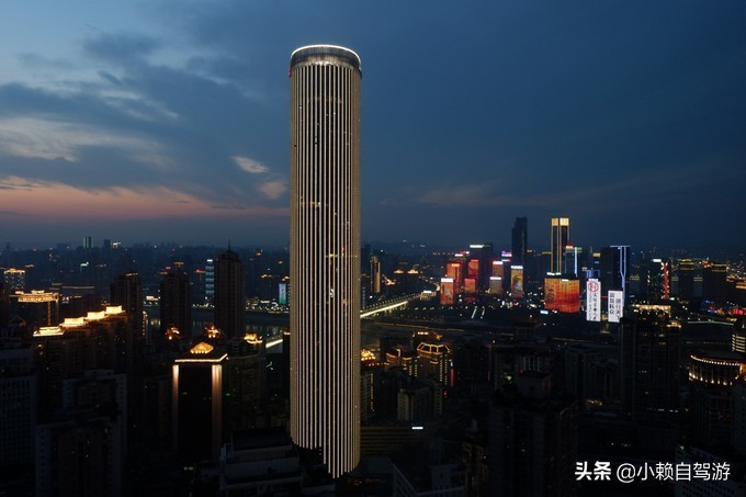“网红”城市-重庆的超详细旅游攻略（衣食住行）