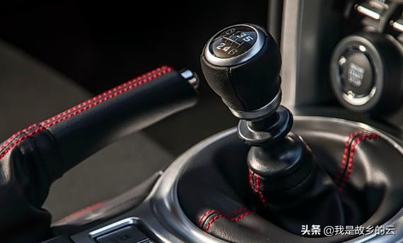 手动挡汽车平顺换挡技巧全解析