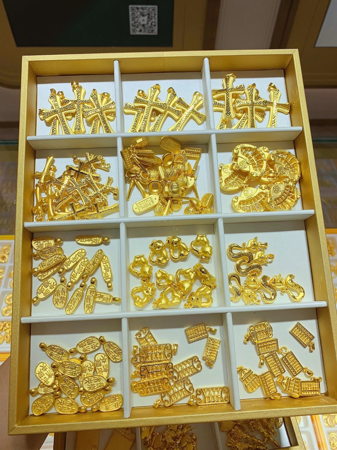 什么牌子黄金最好最纯，购买黄金首饰需要注意什么？
