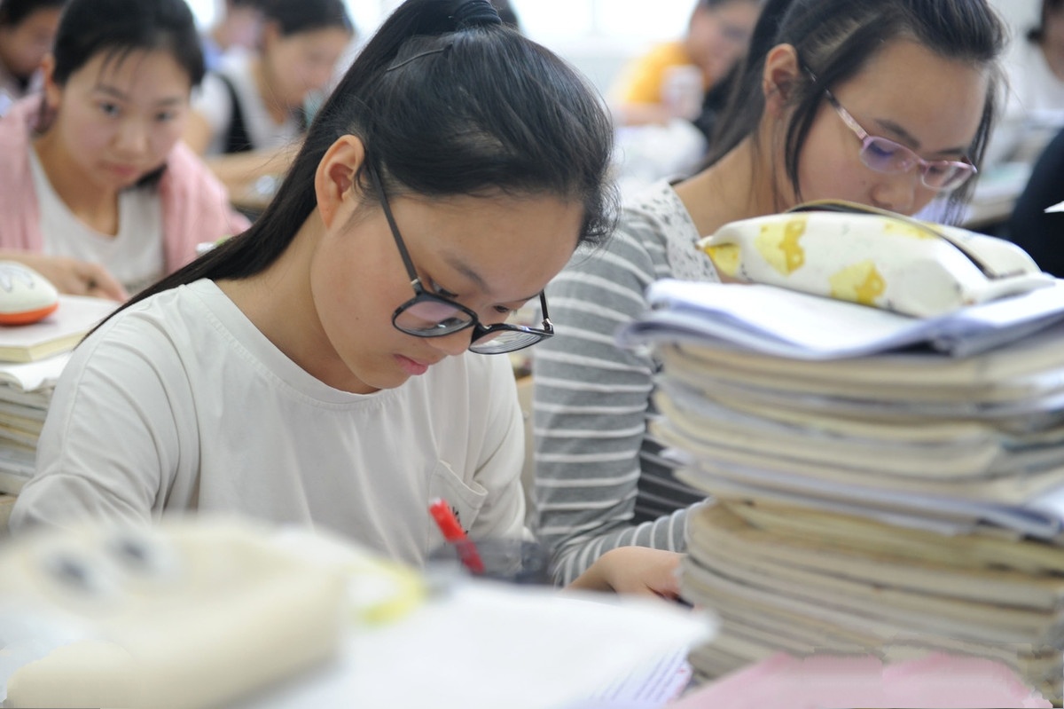 云南排名前五的高中，能够在这里读书，一只脚已经进入重点大学