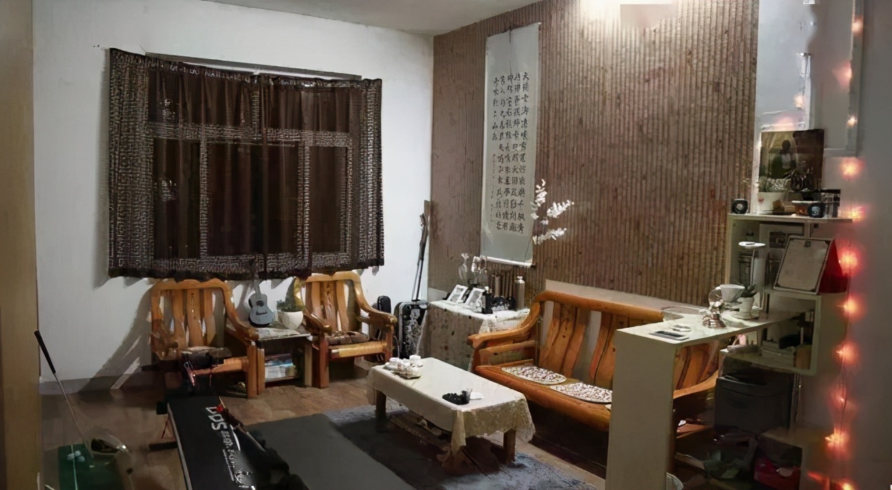 大学寝室的“天花板”：夫妻宿舍yyds，拼搏一年我要上南开