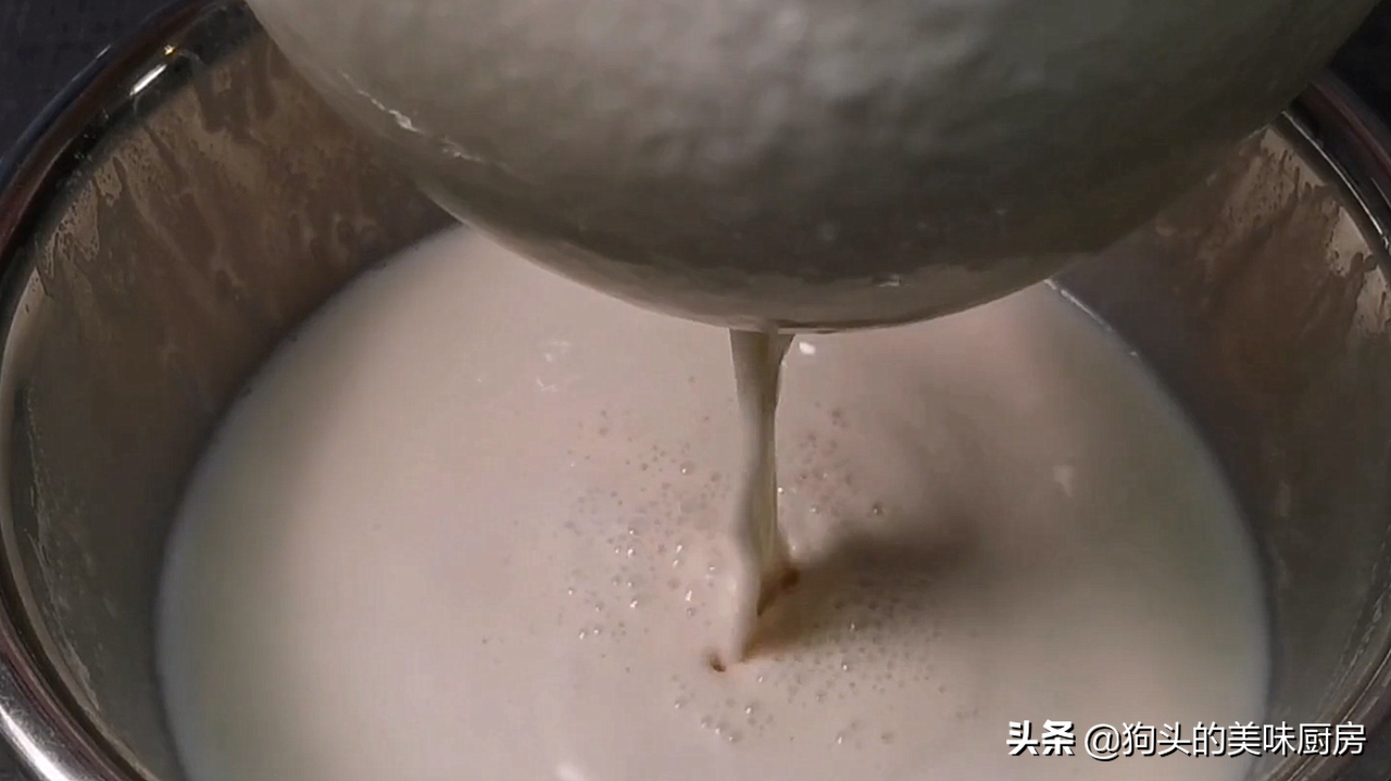 想吃豆腐不用买，电饭锅就能做，不加添加剂，又白又嫩跟买的一样