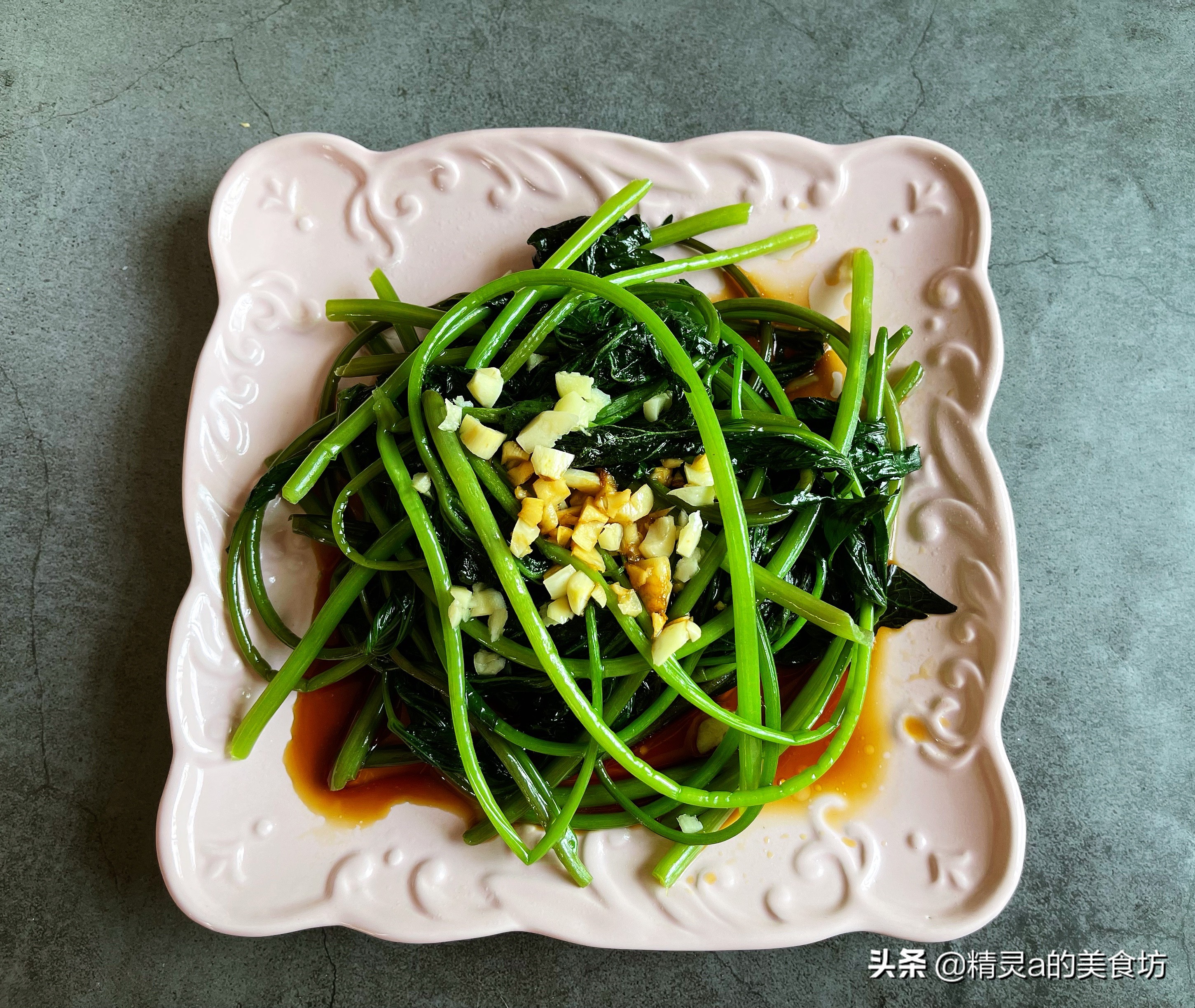 儿子生日，下厨做了几道菜，发朋友圈：有人说不错，有人说太寒酸