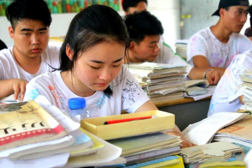 高考600分是什么水平？高中老师直言，是多数学生的“天花板”