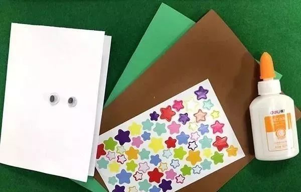 15款创意手工圣诞树，比买的好看多了，材料简单在家就能做！收藏