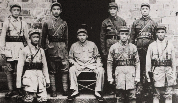 十大元帅有6人会武功，谁的刀剑一流？叶元帅曾狠挫日本武士