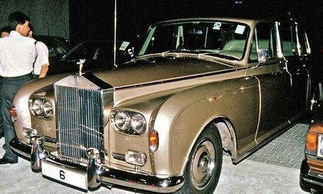 劉鑾雄的車牌是5號，邵逸夫是6號，李嘉誠的車牌是多少呢？
