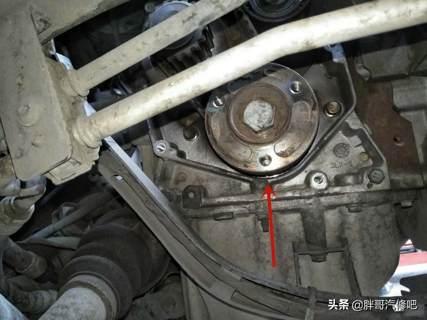 10万公里的车该如何保养？检查不是走马观花，保养不只是换机油