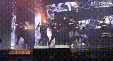 郑号锡电梯事件，V甩毛巾RAP，算尴尬吗？Jin：别看我的