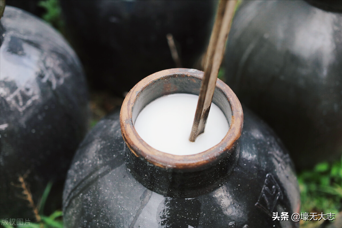 广东民间美食：臭屁醋，气味如同臭屁的醋，奇臭的背后是美味