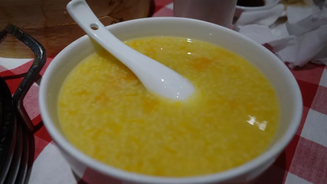 味道并不出众，但这个饺子品牌在石家庄开了快20年