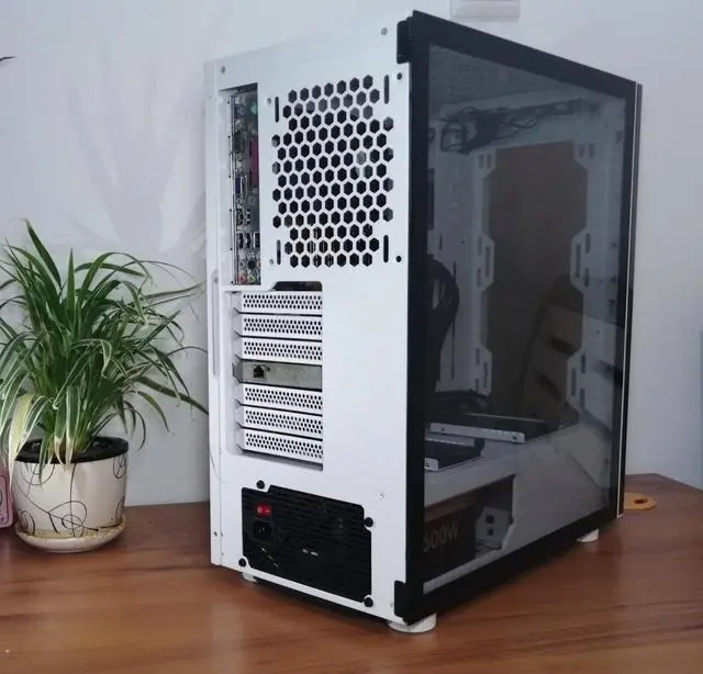 哪个品牌的电源比较好?如何判断哪些电源产品靠谱?来这里告诉你