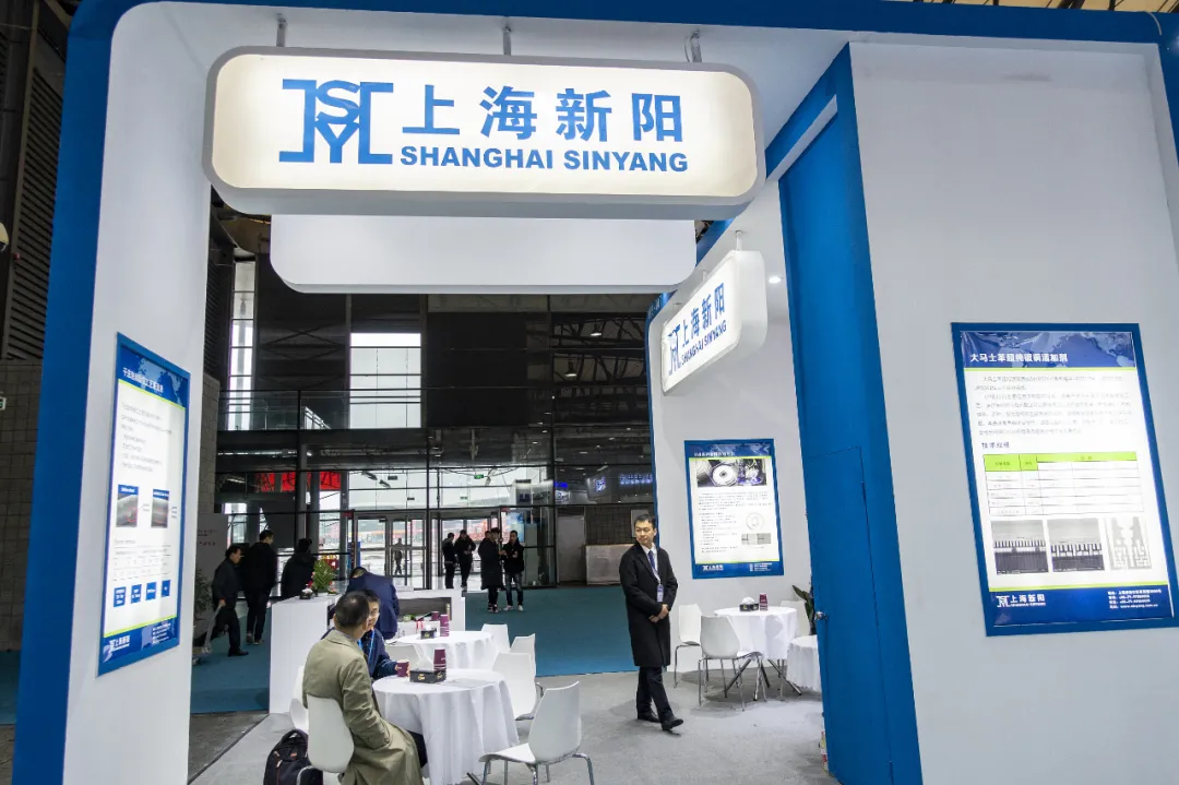 起底国产光刻胶，谁是“全村的希望”？