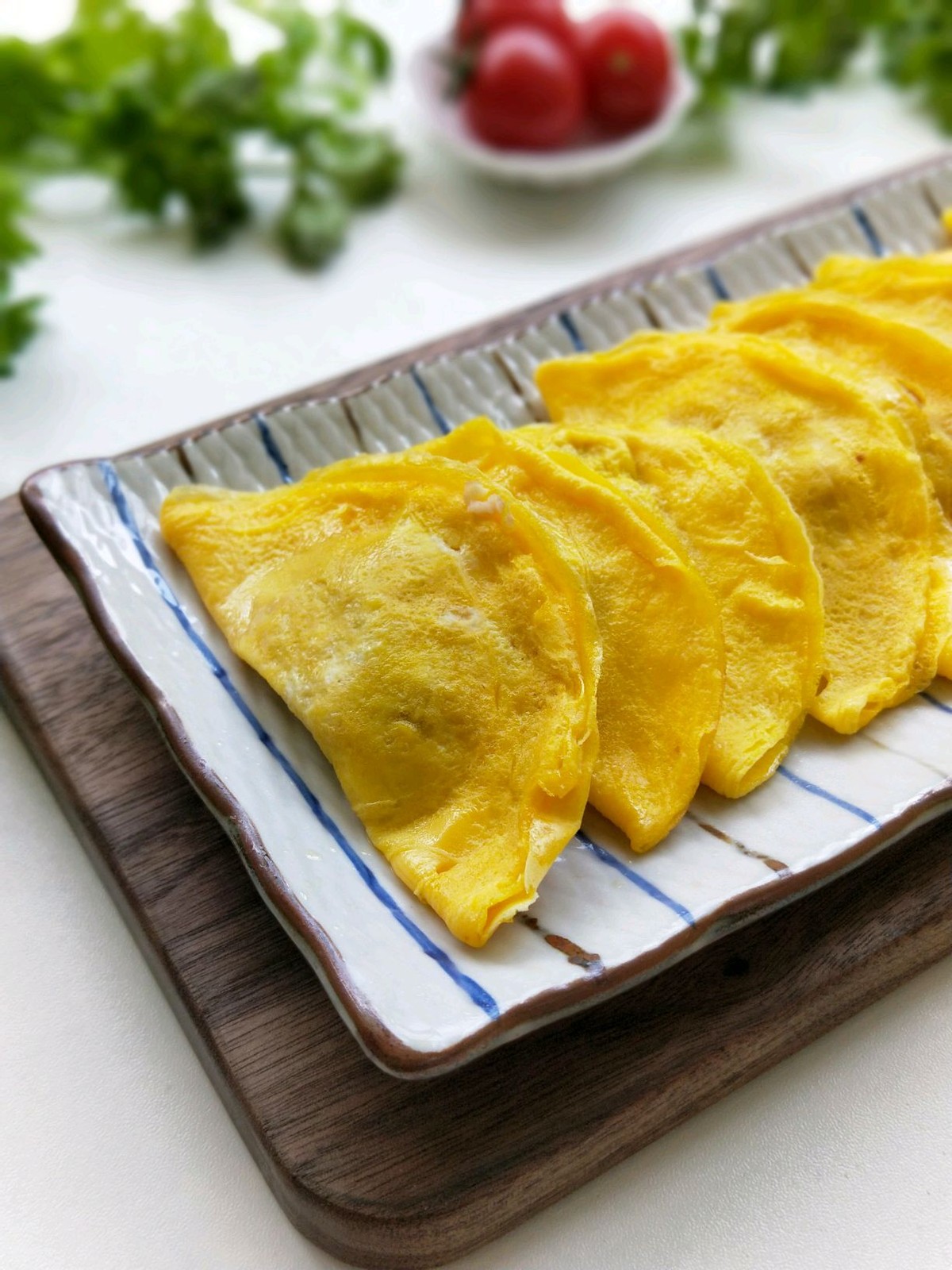 饺子花样吃法，美味蛋饺，做法简单，松软的外皮，家里人都爱吃