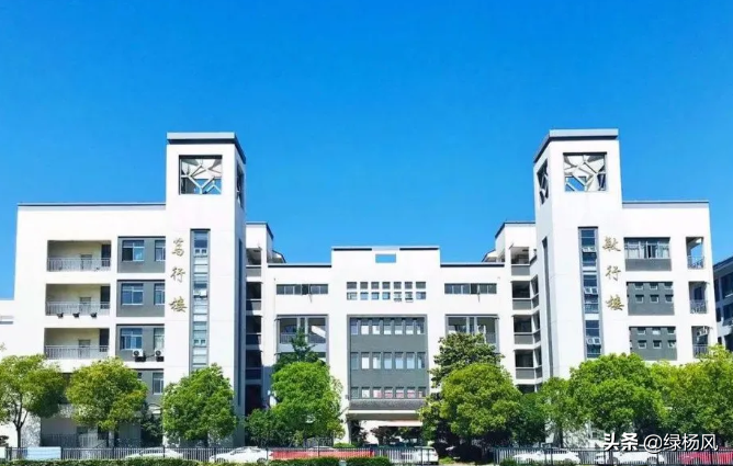 扬州旅游商贸学校综合高中班招生问答