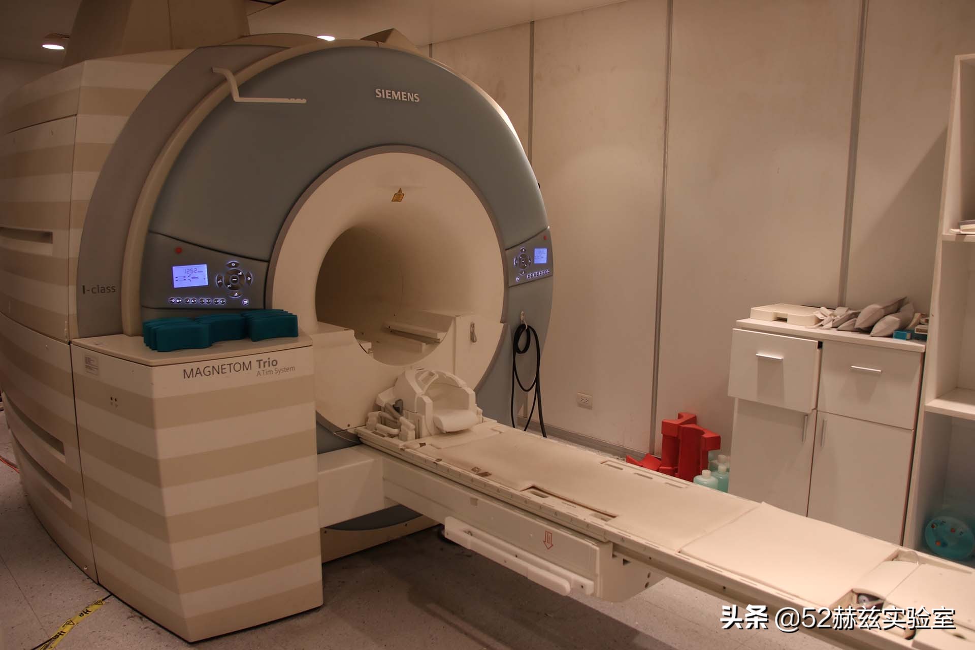 医院的核磁共振仪究竟有多厉害？为何能被国外垄断？
