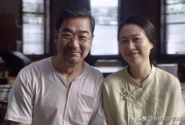 《可惜》已经扔掉电视剧，两个原因：一是因为神烦，一是因为无聊幼稚