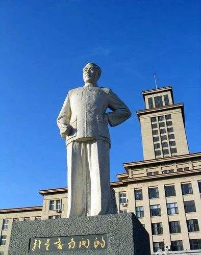 高考择校来天津！哏儿姐带你看南开大学