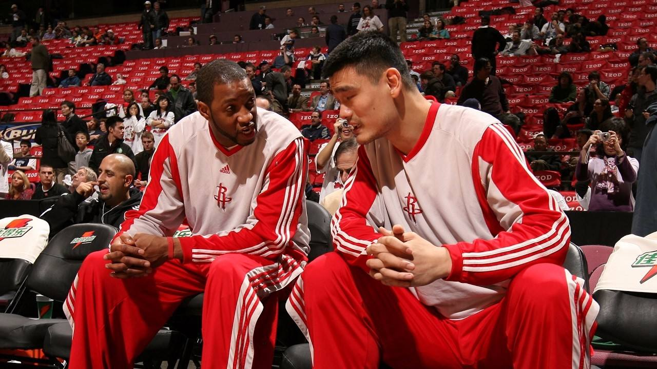 nba哪些球星是麦迪的粉丝(麦迪不配进入名人堂？姚明发声力挺，科比：他是我的一生之敌)