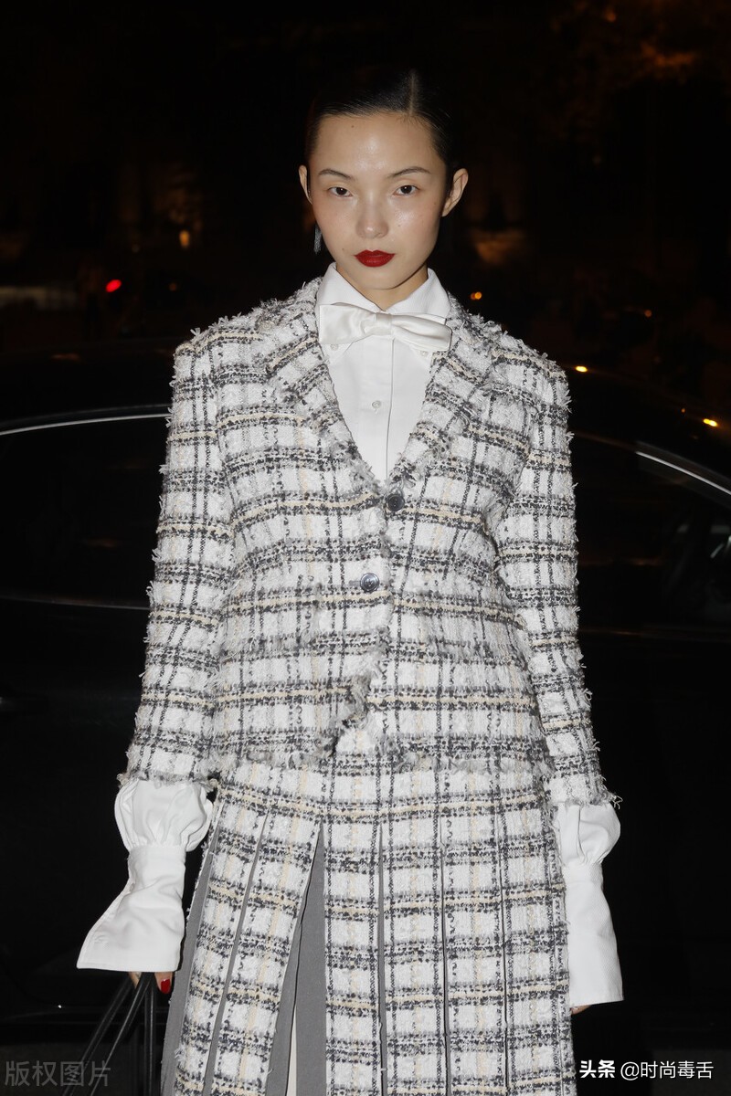 开学季 | 穿对学院风服饰，秒变校园美少女