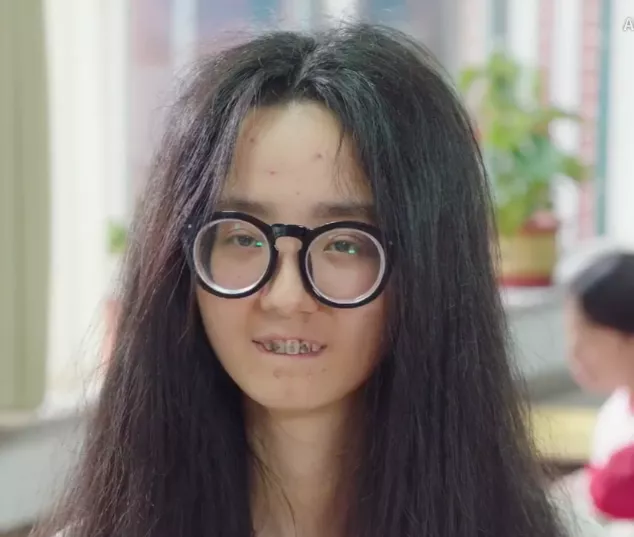 “丑女”大变身,丑是真丑,美也是真美,看得人虎躯一震