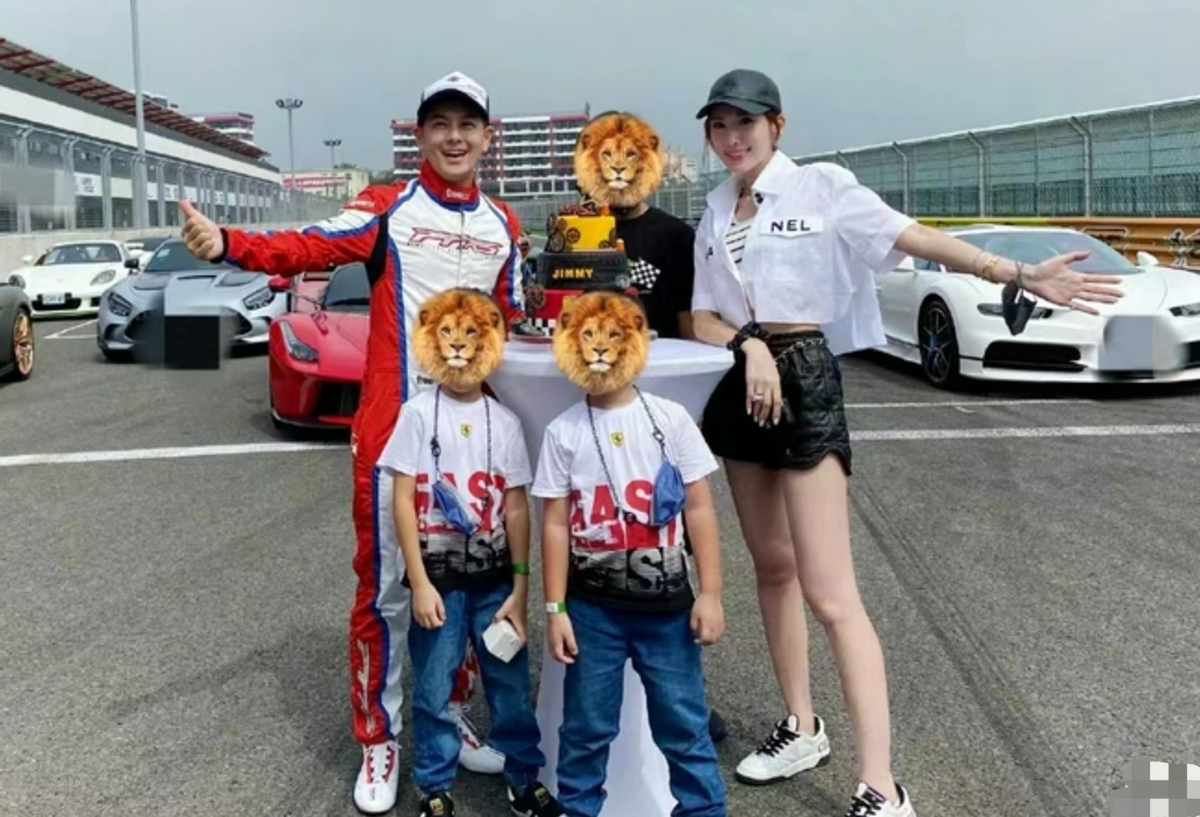 47岁林志颖晒照庆生，妻子露小蛮腰腿又细又长，Kimi身高直逼父亲