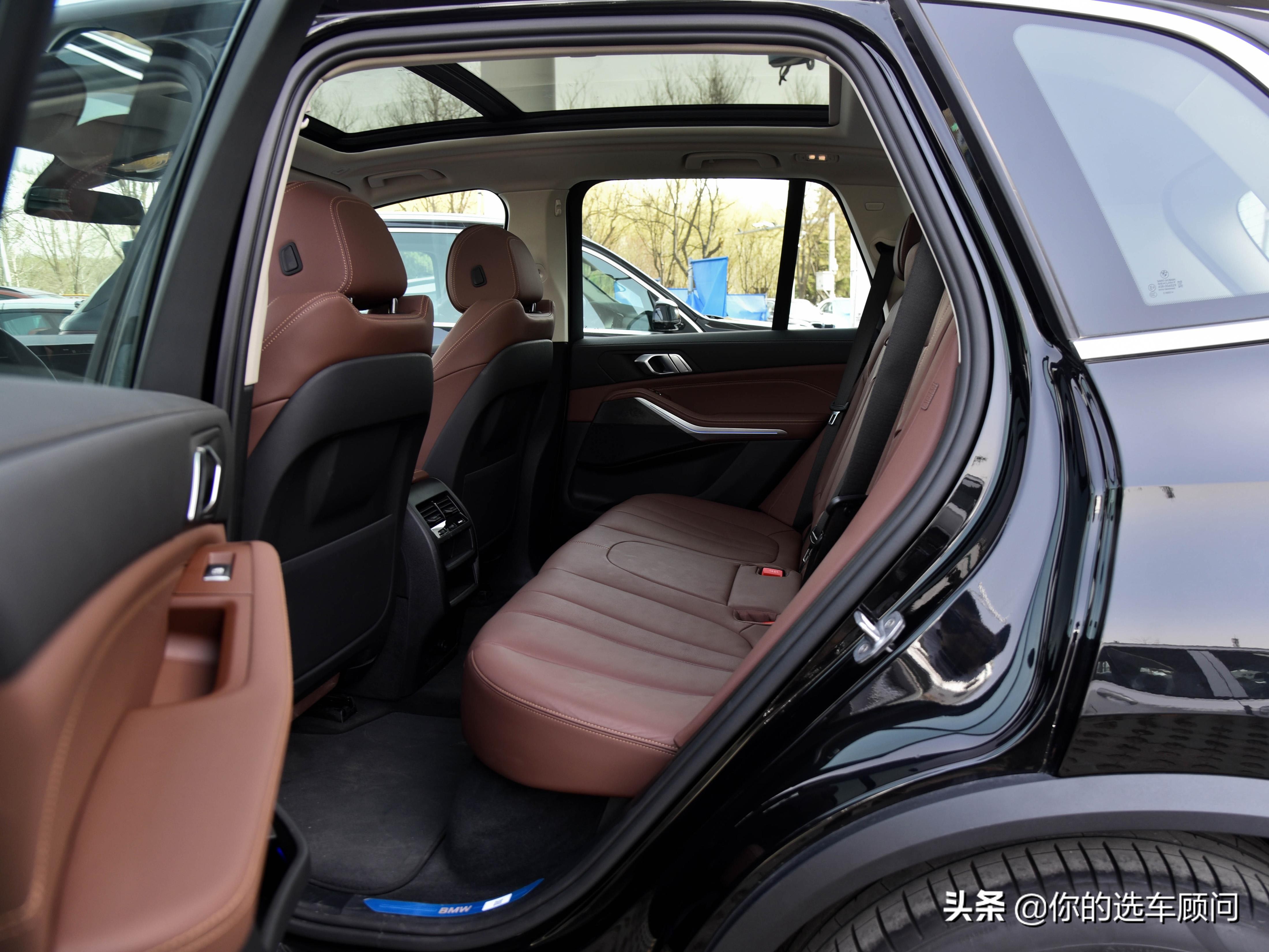 进口版价格依旧不错,大空间自动挡豪华suv,带你看宝马x5