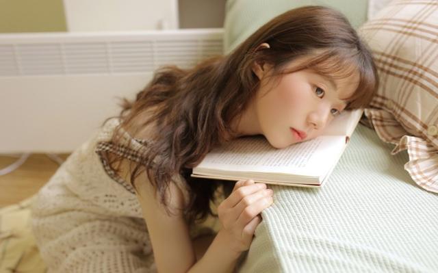 “你和那老女人好好过，我退出”这才是对丈夫婚内出轨最好的报复