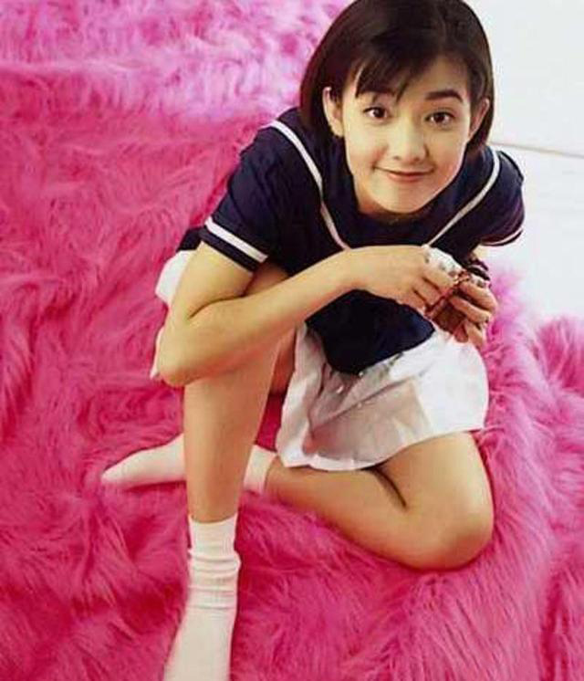 因男友而割掉子宫？从儿歌领唱到叛逆歌者，范晓萱如今过得怎样？