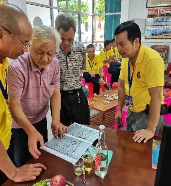 新兴梁氏福海族务联络处挂牌成立：亲脉结相连 宗谱会家声